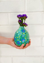 Load image into Gallery viewer, Green Small Foxy Vase
