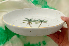 Load image into Gallery viewer, X 1 medium tropical jug X 1 Salad Bowl &amp; Set of 8 Tropical Palm Plates
